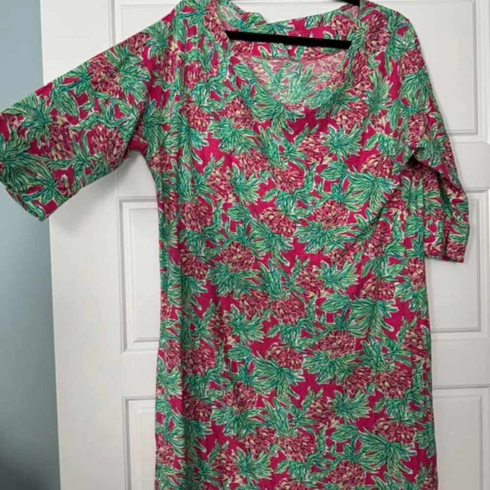 Lot of Lilly Pulitzer XL - 7 Items - Picture 2 of 8